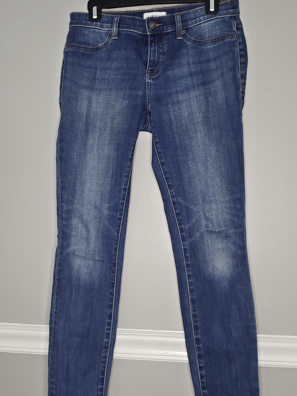 LILA RYAN Women’s Dark Blue Skinny Jeans